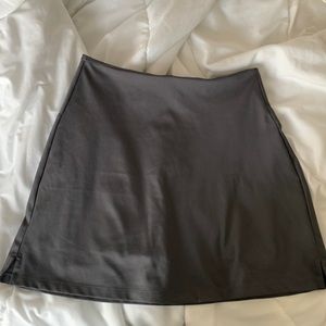 Girlfriend Collective Sport Skort - Moon, Size M